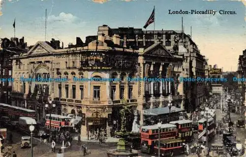 R160240 London Piccadilly Circus. 1935