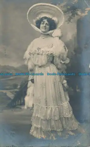 R161400 Miss Marie Studholme. Tuck. 1908