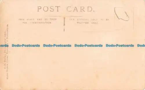 R161406 Alte Postkarte. Frau und Mann. H.H. Dudley