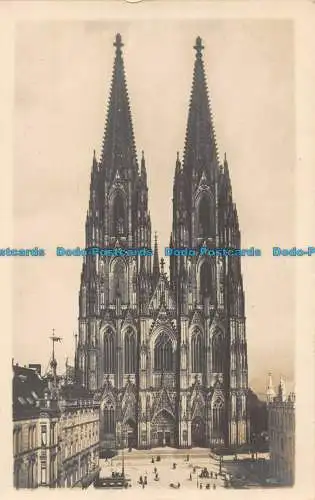 R163387 Alte Postkarte. Kathedrale