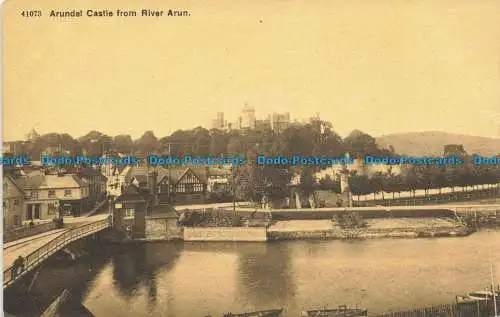 R648844 Schloss Arundel vom Fluss Arun. Photochrom