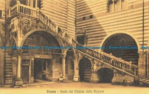 R649493 Verona. Treppe des Palazzo Della Ragione. Celestino Gerard