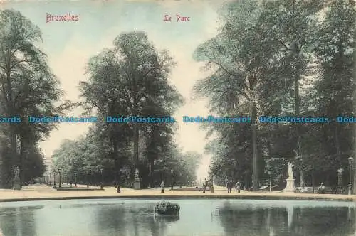 R651246 Brüssel. Der Park. V.G. Postkarte