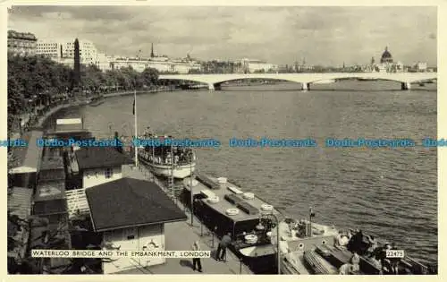 R649355 London. Waterloo-Brücke und der Damm. J. Lachs