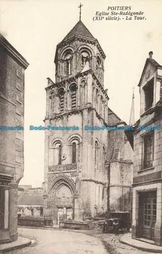 R650893 Poitiers. Kirche St. Radegonde XII. Jahrhundert. Der Turm. Macouin