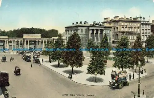 R652342 London. Hyde Park Corner. M.B