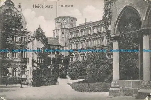 R652800 Heidelberg. Schlosshof