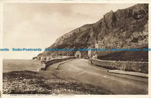 R652940 Llandudno. Eingang zum Marine Drive. West Shore