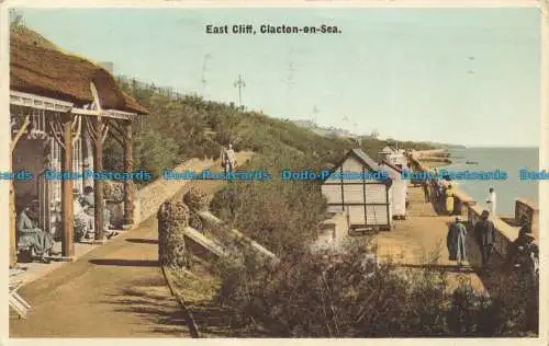 R651887 Clacton auf See. East Cliff. E.T.W. Dennis. 1943