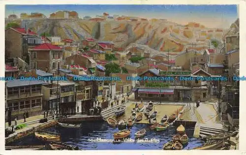 R653044 Marseille. Vallon des Auffes. Der Storch