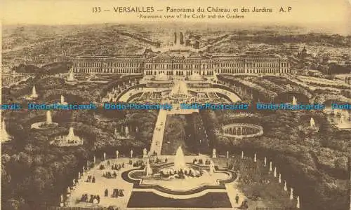 R655024 Versailles. Panoramablick auf das Schloss und die Gärten. A. Papeghin