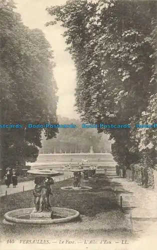 R656765 Versailles. Der Park. L Allee d Eau. LL. 145. Levy Fils