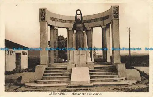 R654784 Jemmapes. Denkmal für die Toten. Afrikanerinnen