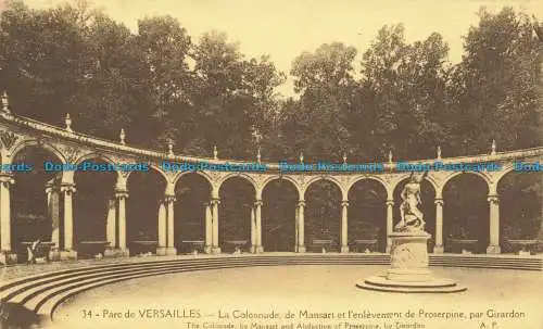 R654794 Parc de Versailles. Die Kolonade von Mansart und die Entführung von Proserpina.