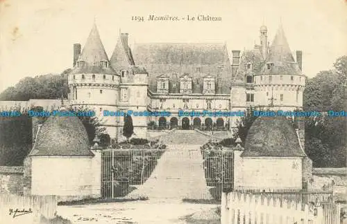 R655438 Mesnieres. Das Schloss