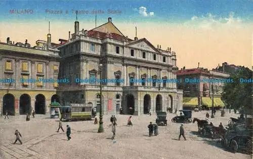 R658623 Mailand. Piazza und Teatro della Scala. A. Kroketten