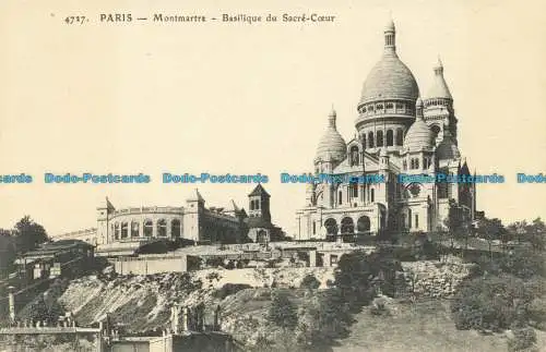 R659392 Paris. Montmartre. Basilika des Heiligen Herzens. Laden A. Jeanne d Arc. Die