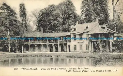 R660665 Versailles. Little Trianon Park. Das Queen House. LL. 260. Levy und Neurd