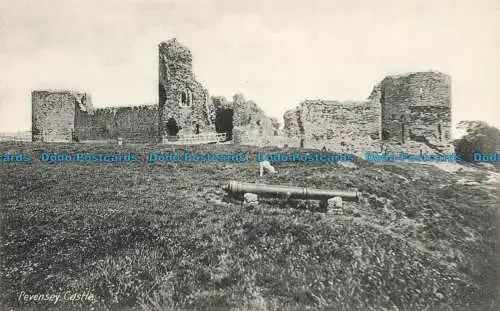 R668679 Pevensey Castle. Postkarte