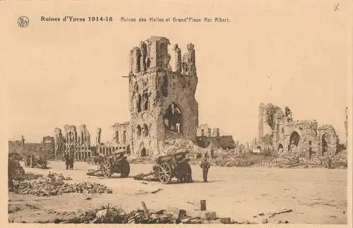 PC35075 Ruines de Ypern. Ruines des Halles et Grand Place Roi Albert. Ern. Thill