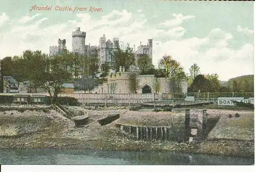 PC32945 Arundel Castle from River