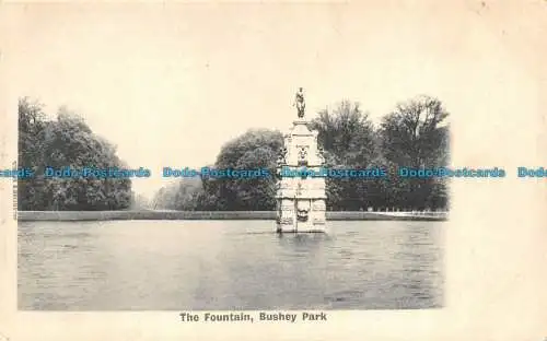 R157833 The Fountain Bushey Park