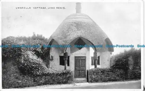 R158558 Regenschirm Cottage. Lyme Regis. Dennis