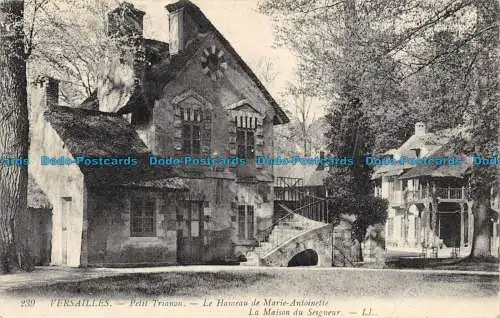 R157033 Versailles. Petit Trianon. Le Hameau de Marie Antoinette. La Maison du S