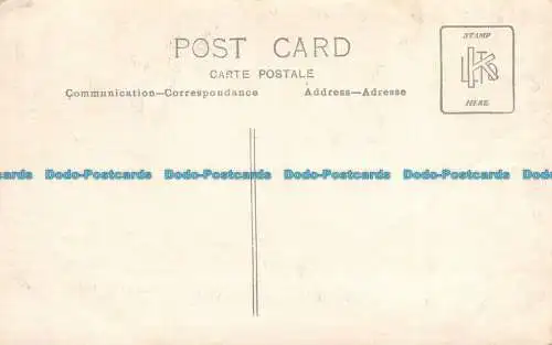 R157068 Alte Postkarte. Ein Mann in der Nähe der großen Orgel