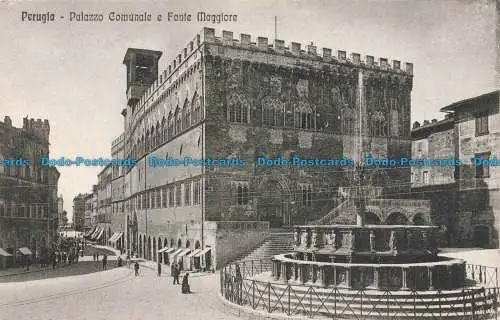 R667818 Perugia. Palazzo Comunale e Fonte Maggiore. Ettore Mignini