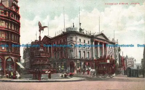 R667843 London. Piccadilly Circus. Postkarte