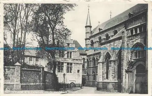 R668402 Tournai. L Eveche et la Cathedrale vus du Marche aux Poteries. Nels. Ern