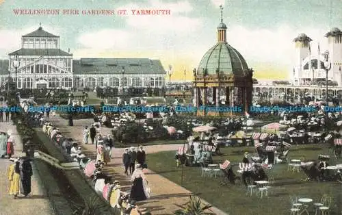 R669196 Gt. Yarmouth. Wellington Pier Gardens