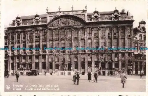 R667984 Bruxelles. La Grand Place. Nels. A. Dhur et Fils. Nr. 45