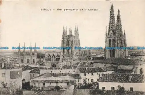 R671059 Burgos. Vista Panoramica de la Catedral. Vadillo