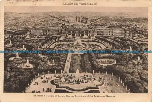 R671243 Palais de Versailles. Panorama du Palais et des Jardins. E. Papeghin