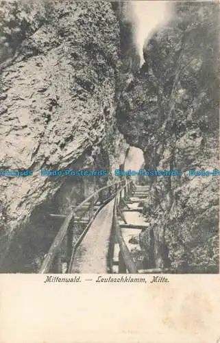 R670811 Mittenwald. Leutaschklamm. Mitte. Becker und Kolblinger