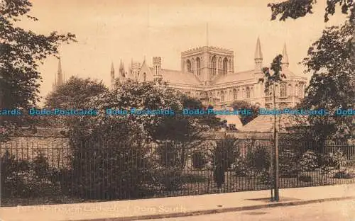 R671866 Peterborough Cathedral From South