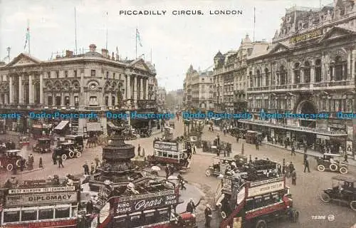 R673185 London. Piccadilly Circus. Valentinstag. Serie Valesque. 1927