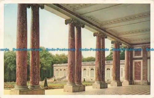 R673270 Le Grand Trianon. Le Peristyle. Draeger