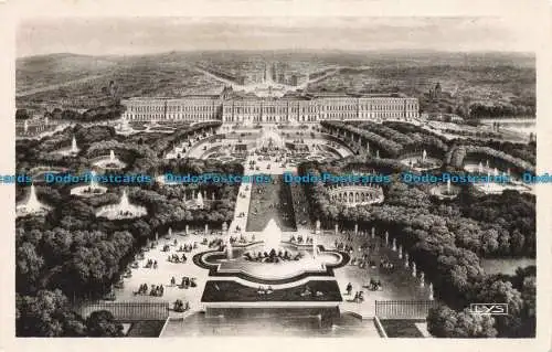 R674581 Versailles. Panorama. Art Lys