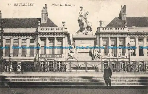 R674230 Bruxelles. Place de Martyr