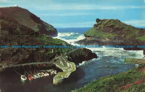 R675337 Boscastle. Willapark Point. 1972