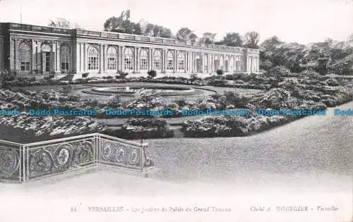 R675398 Versailles. Les Jardins du Palais du Grand Trianon. A. Bourdier