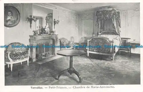 R674388 Versailles. Petit Trianon. Chambre de Marie Antoinette. 1908