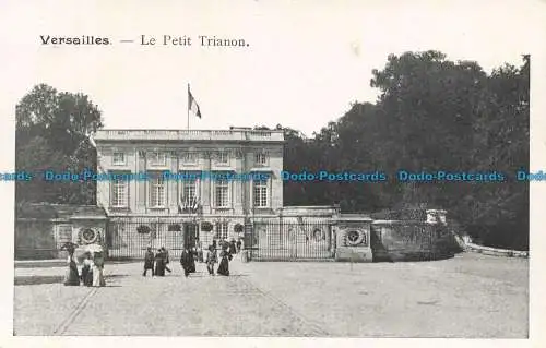 R674415 Versailles. Le Petit Trianon. 1908