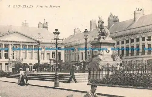 R677110 Bruxelles. Place des Martyrs