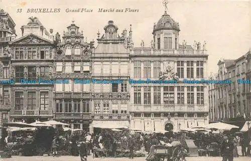 R677165 Bruxelles. Grand Place. Marche aux Fleurs