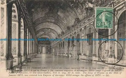 R676673 Palais de Versailles. The Glass Gallery. LL. 1919