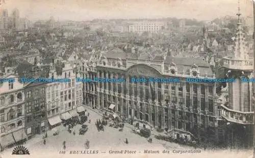 R676722 Bruxelles. Grand Place. Maison des Corporations. Henri Georges